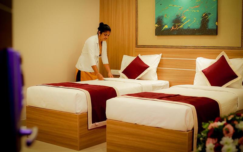 Hotel Emirates Kannangad Exteriér fotografie